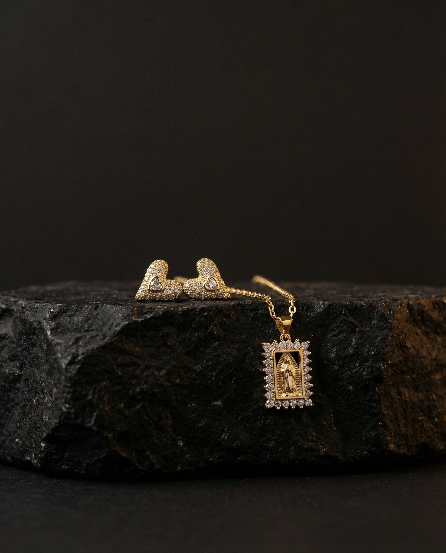 Virgin Mary Medallion Jewelry Set