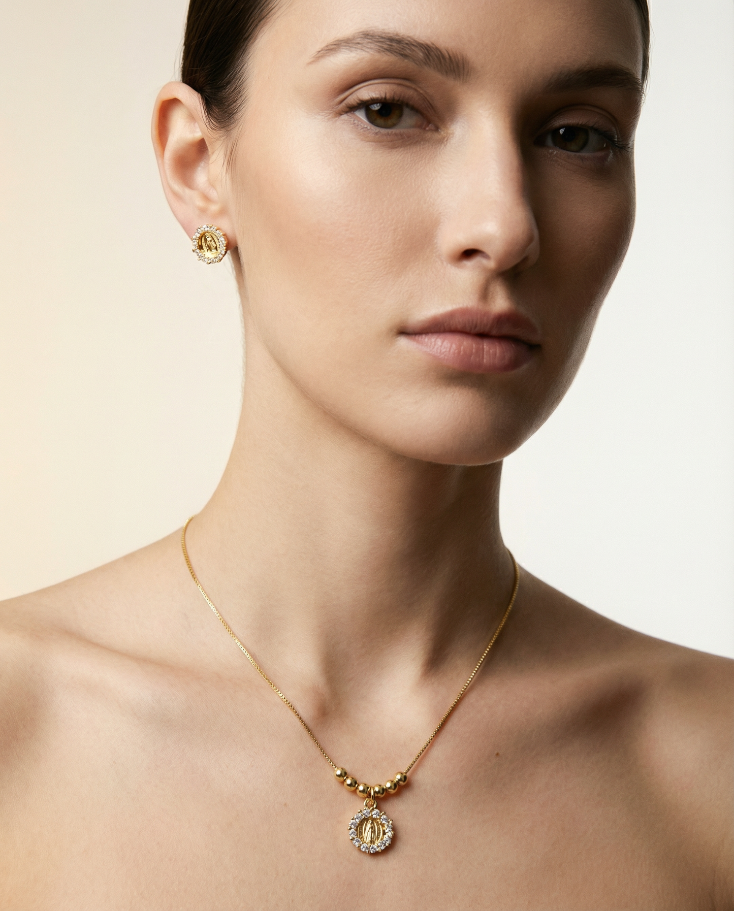 Minimalist Virgin Mary Jewelry Set